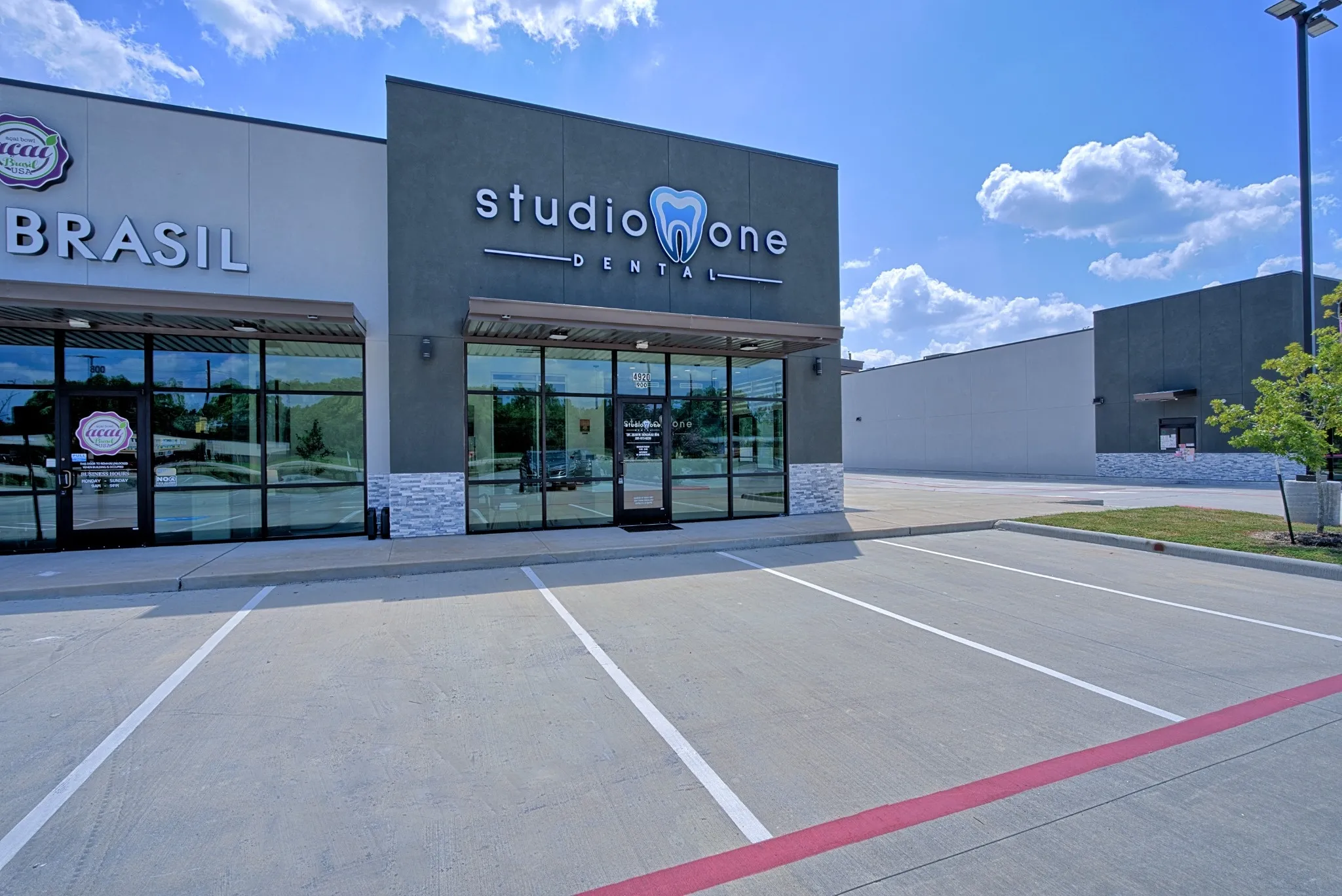 Entrance to Studio One Dental in Humble, TX